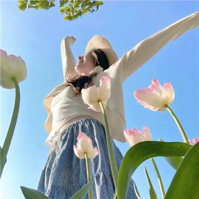 总之就是非常可爱～制服～